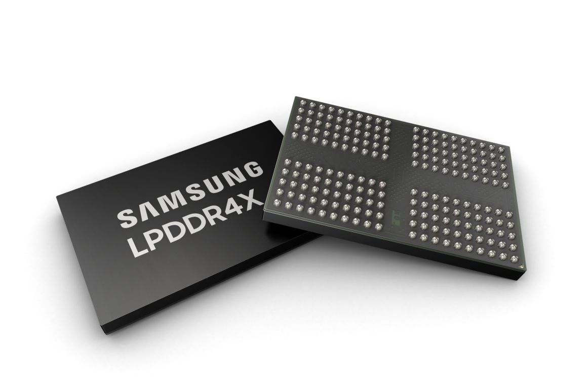 国产光刻机攻克，长江存储转向国产半导体设备，存储芯片快速替代