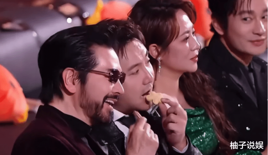 C位被抢,宣传没有,她这顶流当的真窝囊