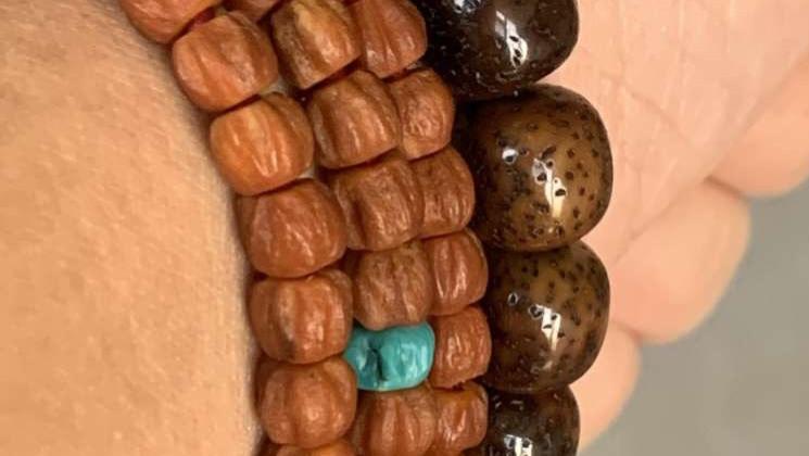 绿松石如何盘玩？其实并不复杂！