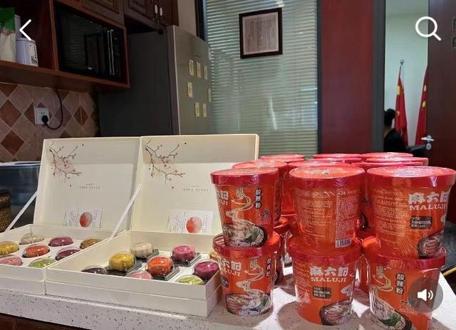 汪小菲的律师再次更新动态,可能暗示了汪家与大S对簿公堂的进展