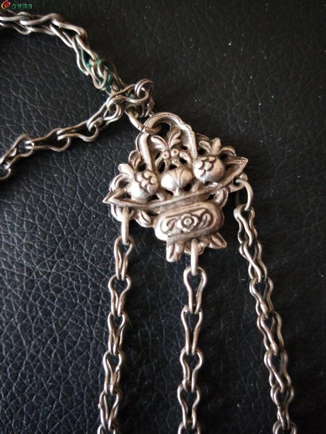 2024最具升值潜力的文玩TOP榜，你拥有几款？