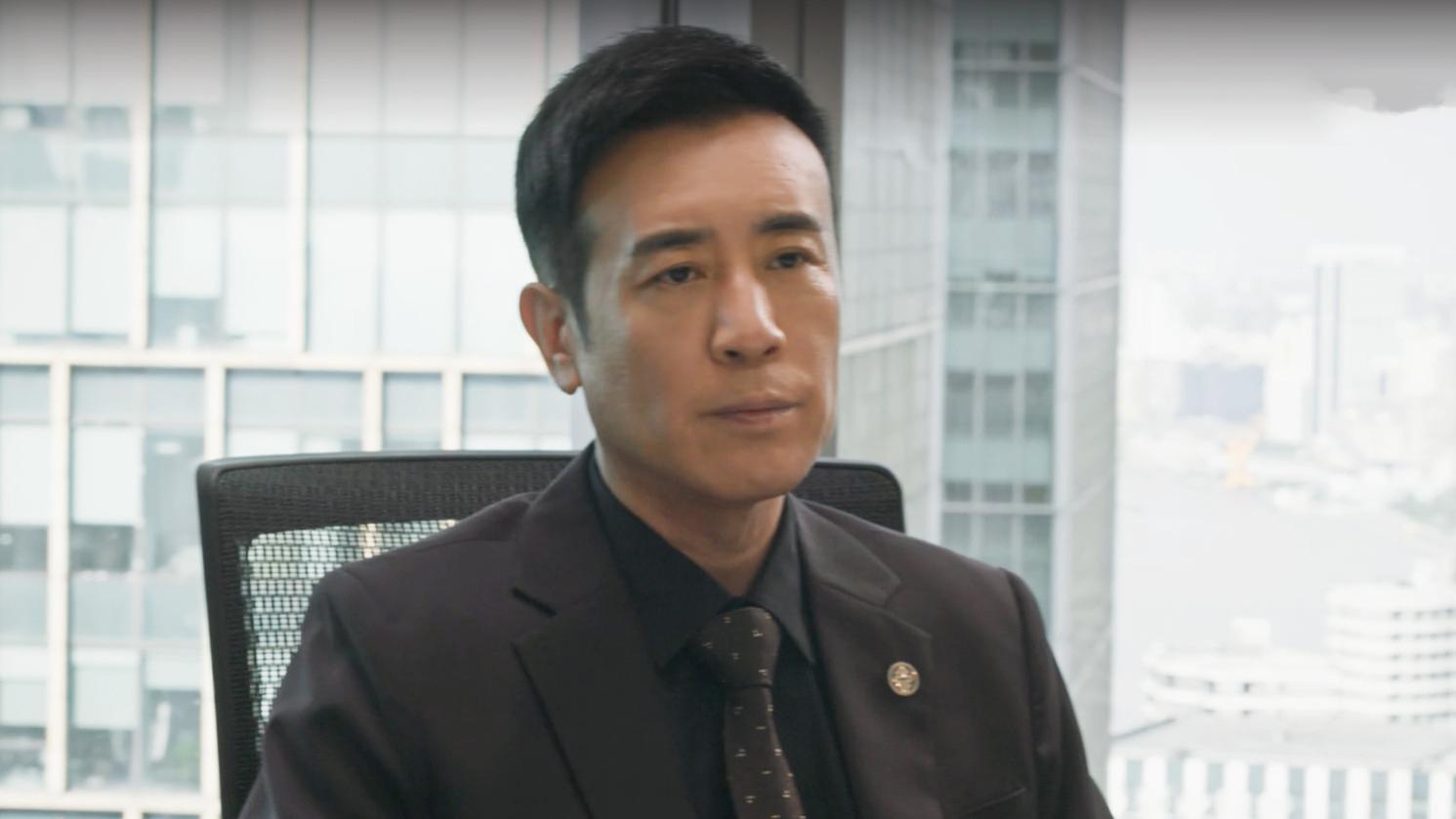 城中之城：直到李森降职、赵辉成行长，陶无忌都不知，田晓慧背叛