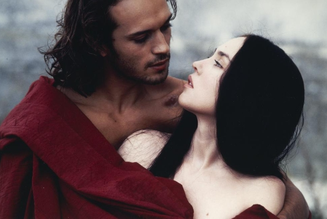 迷倒影坛的6位女明星,一个比一个绝色,有人被誉为“地球球花”