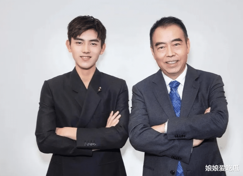 ?“隐瞒”了我们41年，原来她就是靳东的亲妹妹，怪不得能够大红大紫