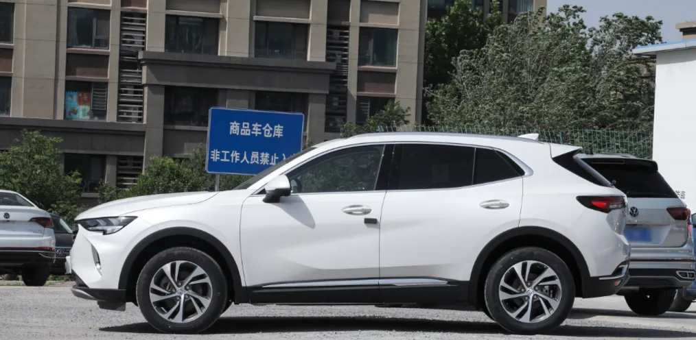 降至14.99万起，48V轻混、9AT，大五座布局，别克昂科威值得入手吗？