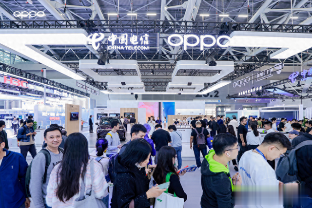 OPPO 亮相 2024 数字科技生态大会，Find X8系列成焦点