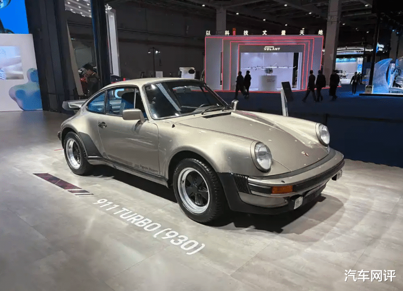 保时捷911 Turbo（930）国内首发！年代感十足，搭载3.3T发动机
