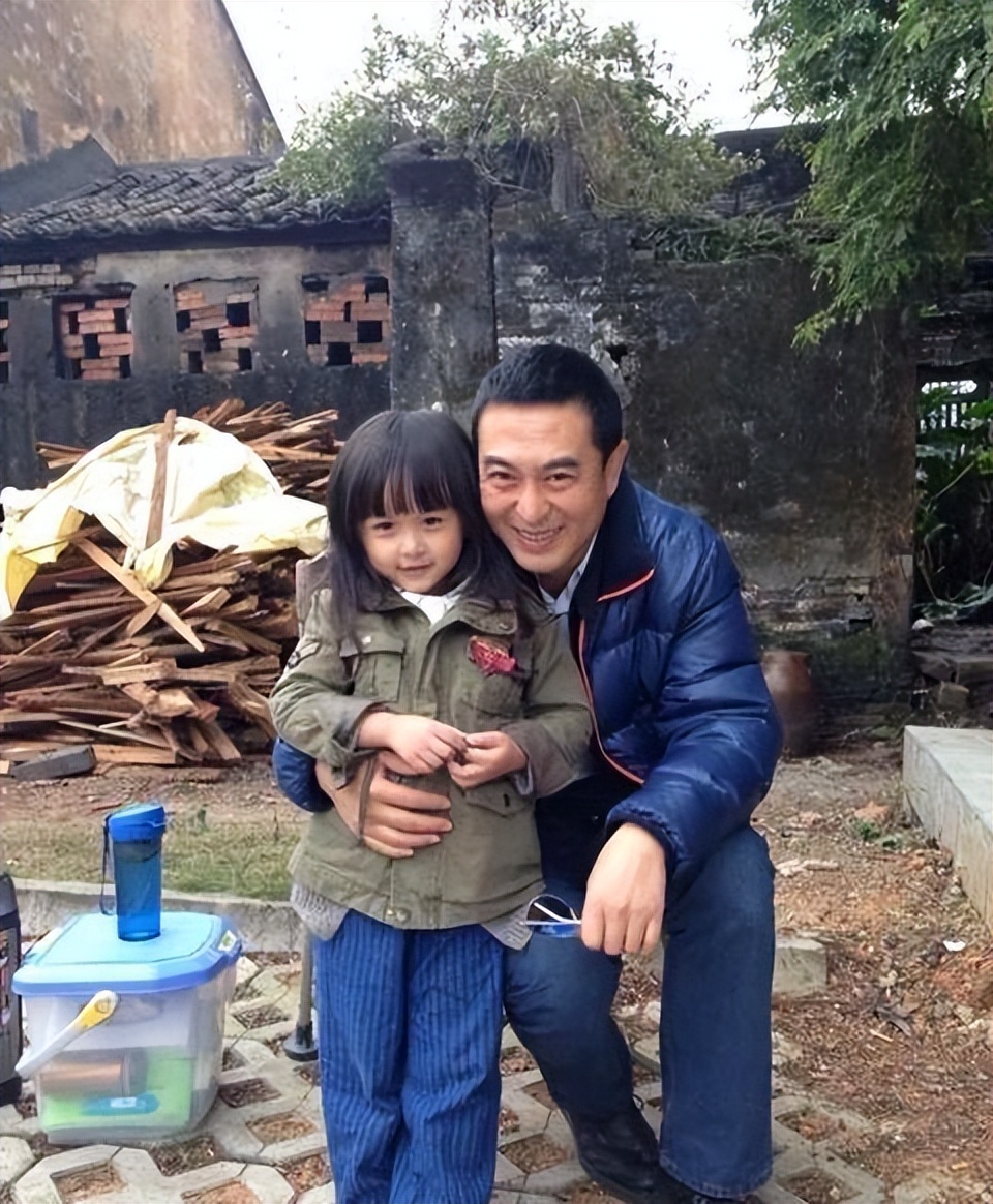 张嘉益的6个“女儿”,前5个都越来越火,唯独她渐渐被遗忘