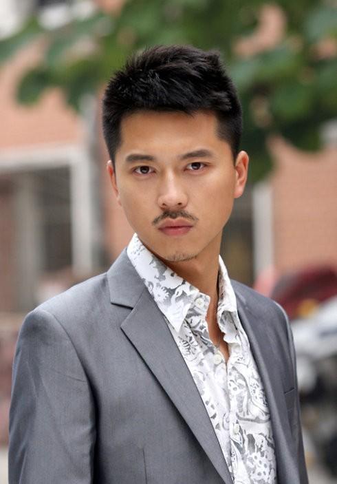 没想到,王雷41年积攒的口碑,被黄轩打回了“原形”?