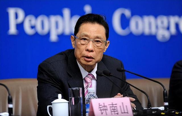 88岁钟南山回应病重传闻！虽患上痛风致腿脚不便，但身体情况良好