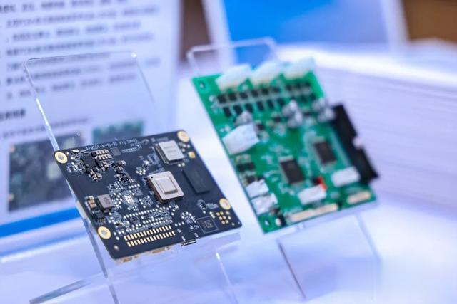 深度合作!地瓜机器人与广和通携手共驱智能机器人商用落地