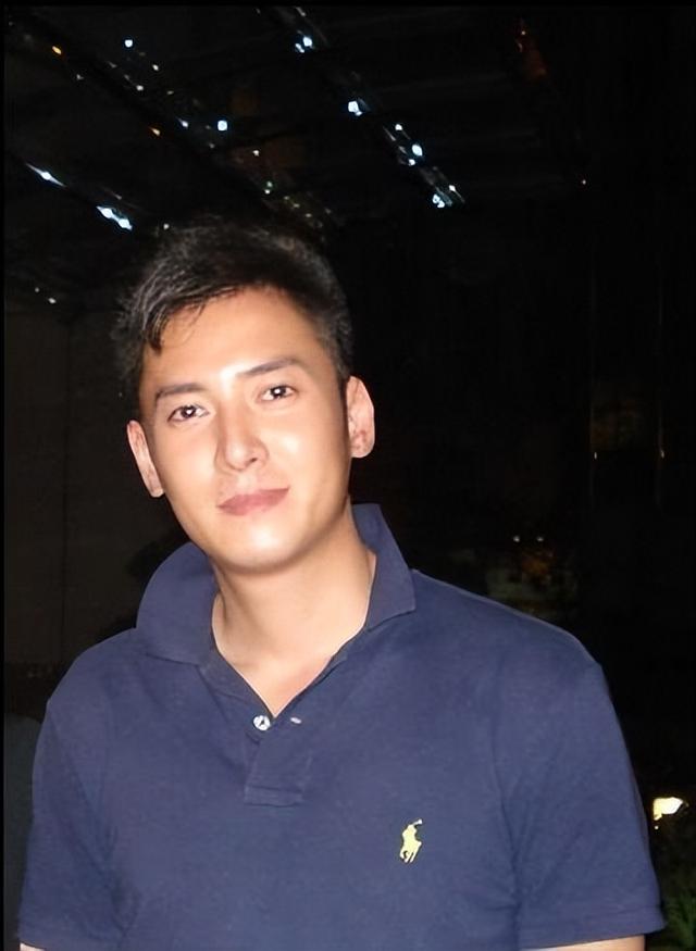 演员韩栋一年待在横店362天,网友:他在片场买房了?