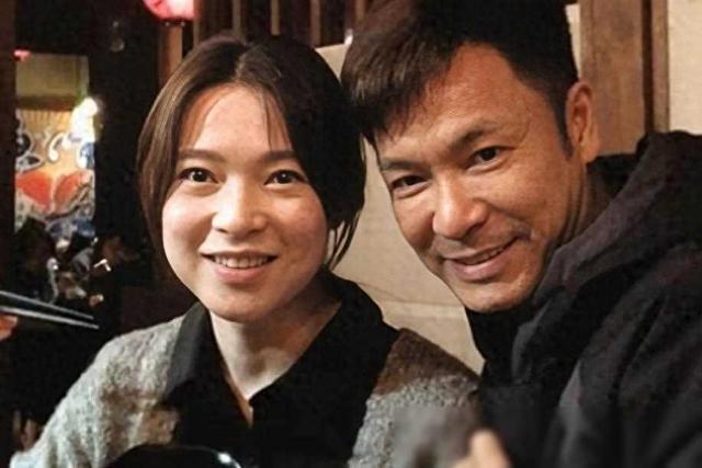 59岁郭晋安官宣离婚,妻子不愿再当家庭主妇,离婚后一心读博士