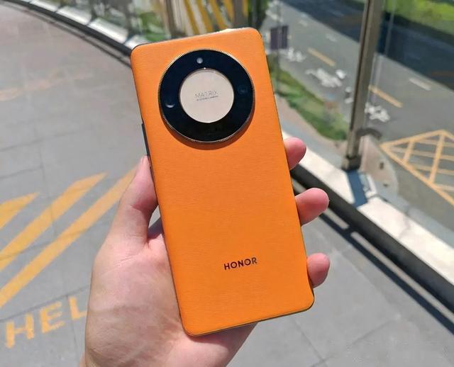 荣耀X50 vs 荣耀100：谁才是性价比之王？