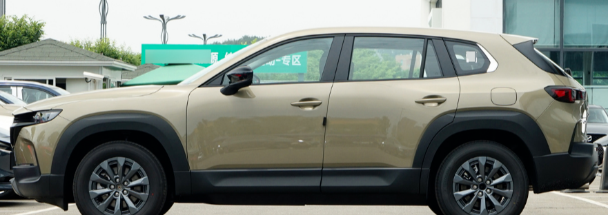 被严重低估的东瀛宝马,2.5L、6AT仅4毛一公里,20年开不坏