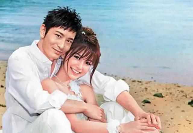 现在的杨颖他高攀不起?别傻了,黄晓明的“算盘”早就打好了