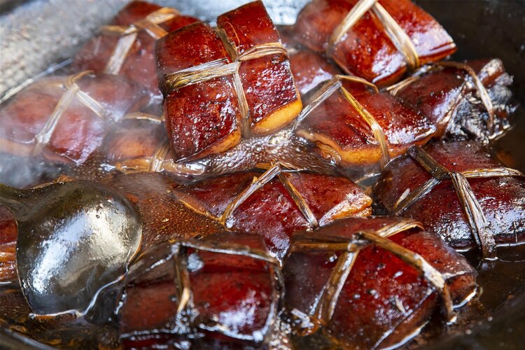 经常吃肥肉的人，到底是会长寿还是短命？11国研究调查给出答案