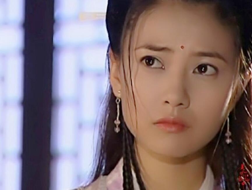 5对古装“红白玫瑰”之争，别说男主挑花眼，观众也不知该咋选啊