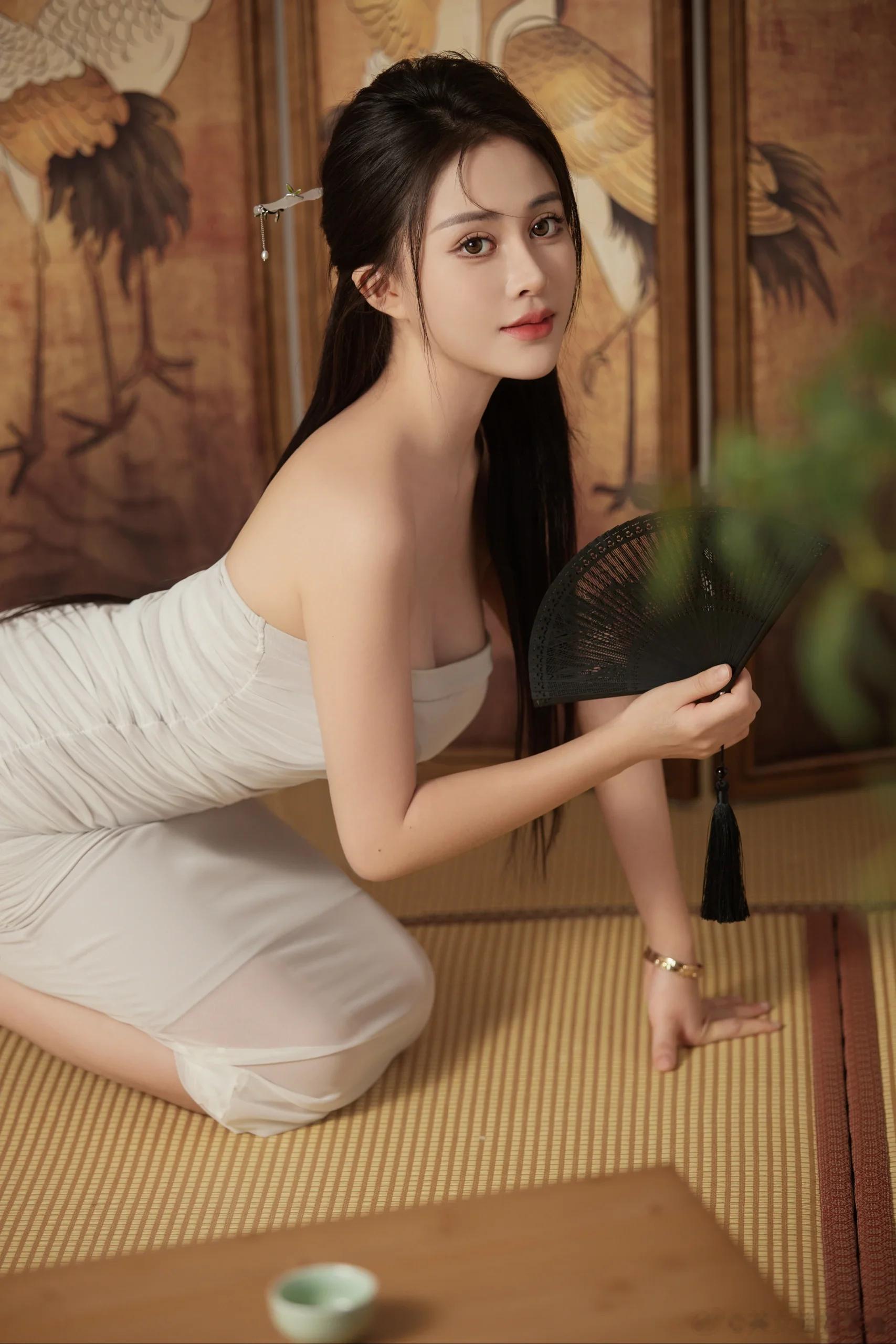 古风感十足的小姐姐