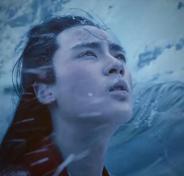 “大鼻孔、小眼睛、大门牙”这是黛玉？导演：这个妹妹真的很丑吗