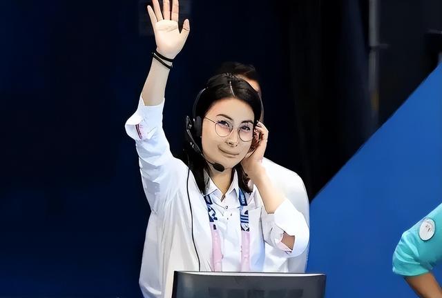 41岁霍启山突传曾狂追前奥运跳水冠军!美照曝光有郭晶晶气质!