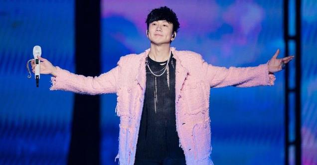 明明自己没实力,还敢冒充“资深导师”,这些顶流们能把人笑死