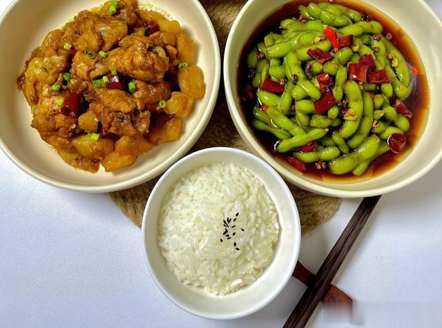 上海女子晒老公做的饭菜，因只有2道菜走红，网友：嫁对人真幸福