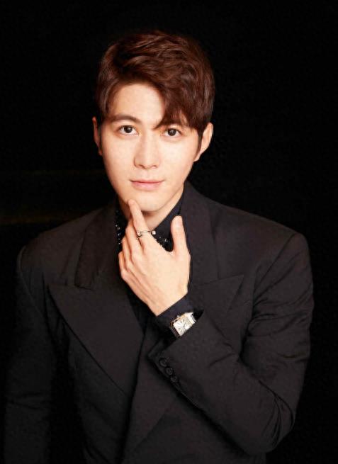 陈学冬退圈定居美国？早在八个月之前他就给出答案，杨幂说对了