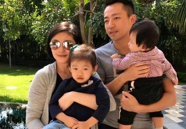 事情真的太反常!看小S的一系列操作,难怪现在被网友骂的这么狠