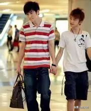 龚文祥：公开宣布出柜，涨粉1000万，年赚5000万，他们的钱太好赚