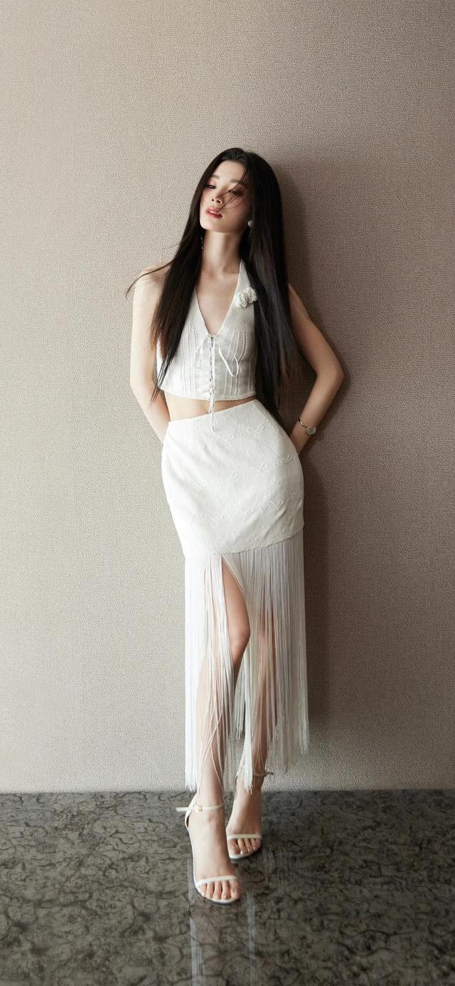 姚晓棠身材写真大片壁纸美图,姚晓棠标致身材各种风格都能驾驭