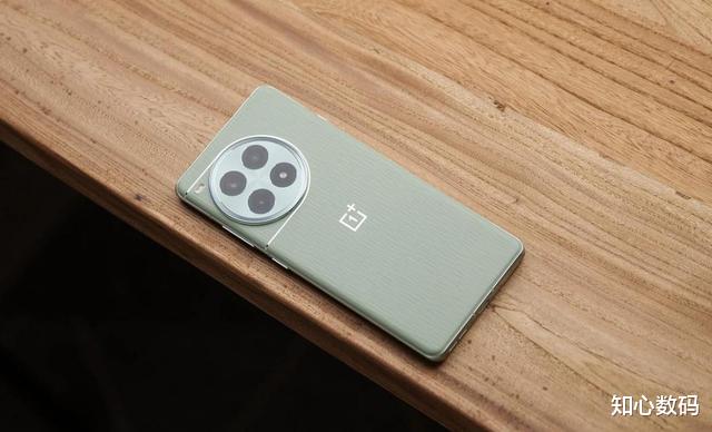 一加旗舰开始“内卷”,16GB+512GB跌价981元,捡漏好机会