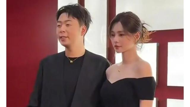 杜海涛瘦身效果显著,毅力与自律塑造全新风采,网友纷纷点赞