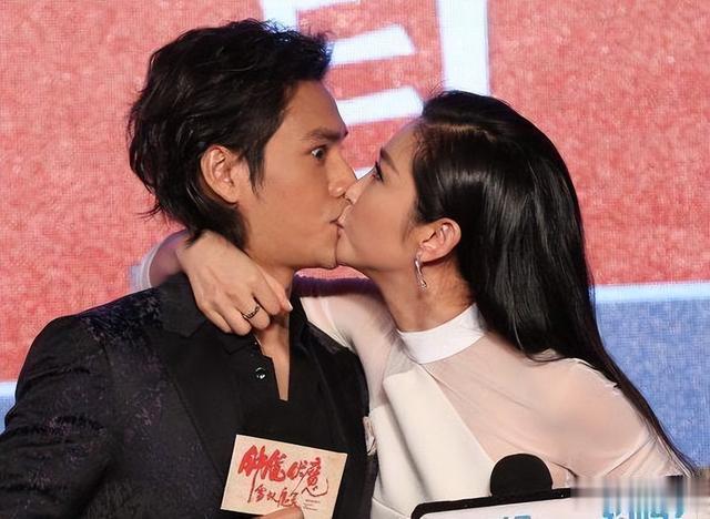 陈坤的儿子已成年,容貌开始显现母亲的基因,像谁可以认出来吗?