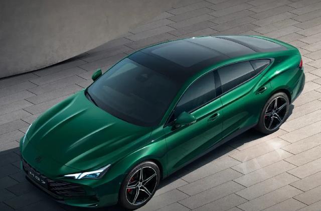 冰点价，最低还不到10万，这些运动家轿香爆了