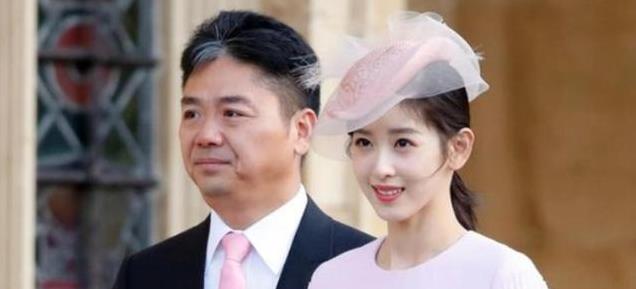 刘亦菲和干爹陈金飞酒店聚餐，吃了三个小时，分开时两人依依不舍