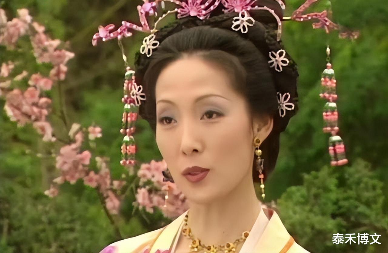 港娱的迷之审美,明明长相一般,却被夸成“天仙”的4位女星