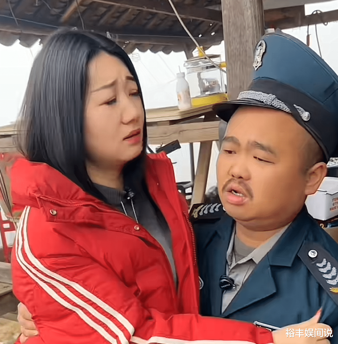 网红“忧郁男神”官宣生子!颜值对比令网友破防,曝五分钟挣7万