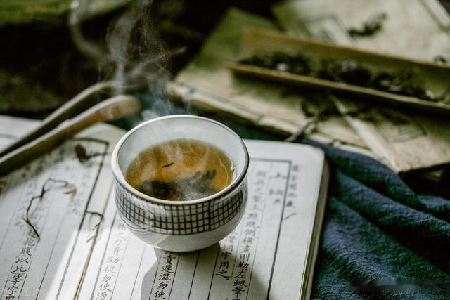 当一个很老实的员工开始顶撞领导，是什么原因？