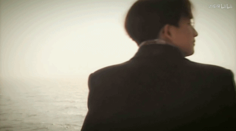 内娱白月光男神,也塌房了