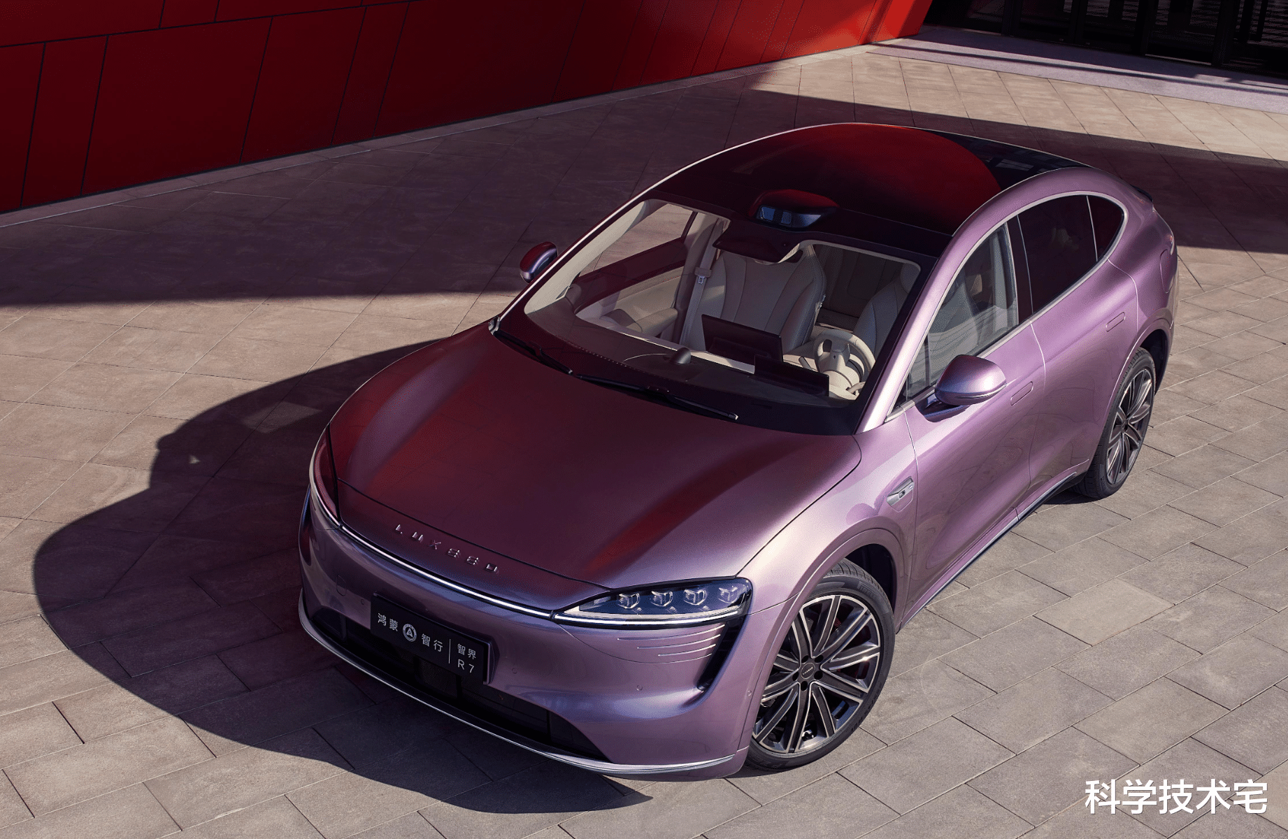 特斯拉Model Y焕新版劲敌——小米YU7发布在即，低配760km续航？