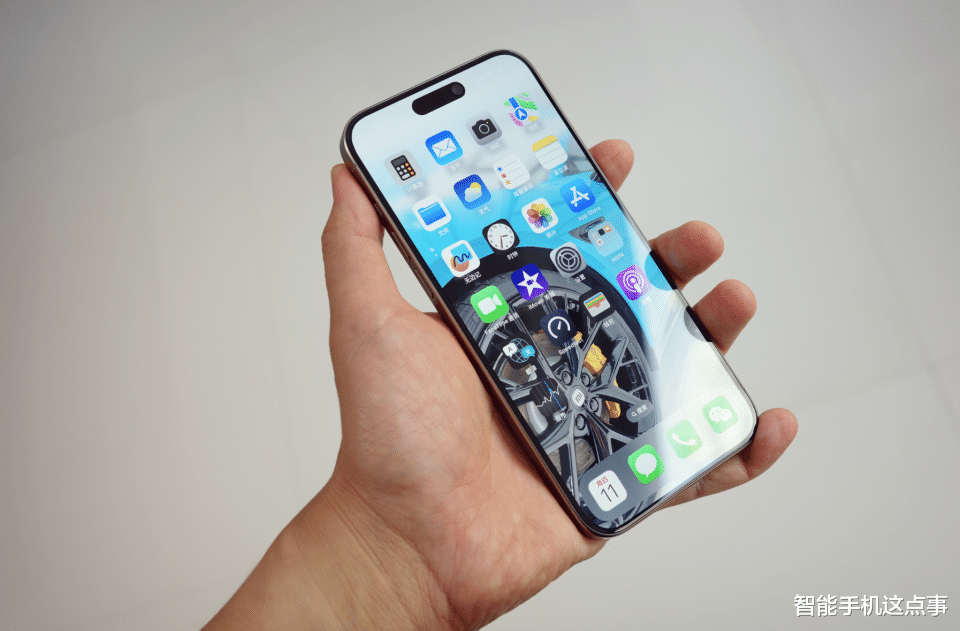 iPhone18系列技術(shù)前瞻：內(nèi)存架構(gòu)變革，強化AI性能！