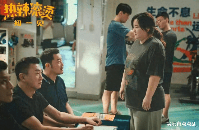 贾玲|关晓彤调侃贾玲当挣钱太容易, 沈腾的分析一针见血