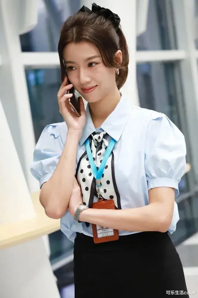 蔡思贝、陈自瑶同框but佢赢晒！独揽4剧成“剧后”，事业、爱情双丰收~