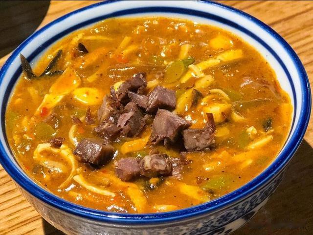 中国徒有其名的5种早餐，价格贵，滋味差，这5地上榜，你吃过几次