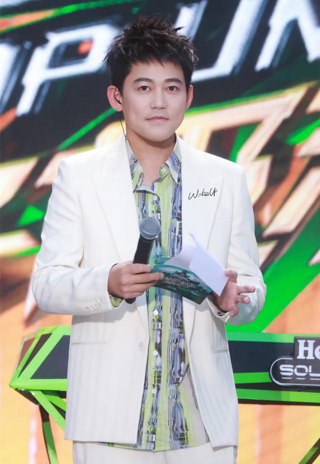 何炅缺席《歌手2024》第五期，官微发起串讲人选拔，两人呼声最高