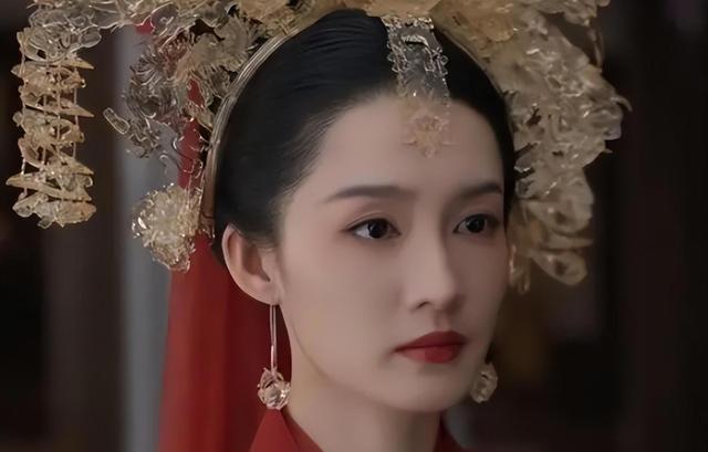 李沁调侃不想出演《庆余年3》,提苛刻要求想被拒,李小冉回复搞笑