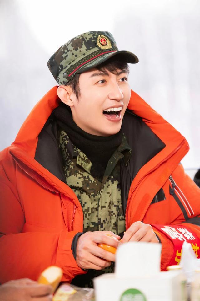 4.28娱:王一博任嘉伦成毅杨紫李现鹿晗龚俊檀健次王鹤棣黄景瑜