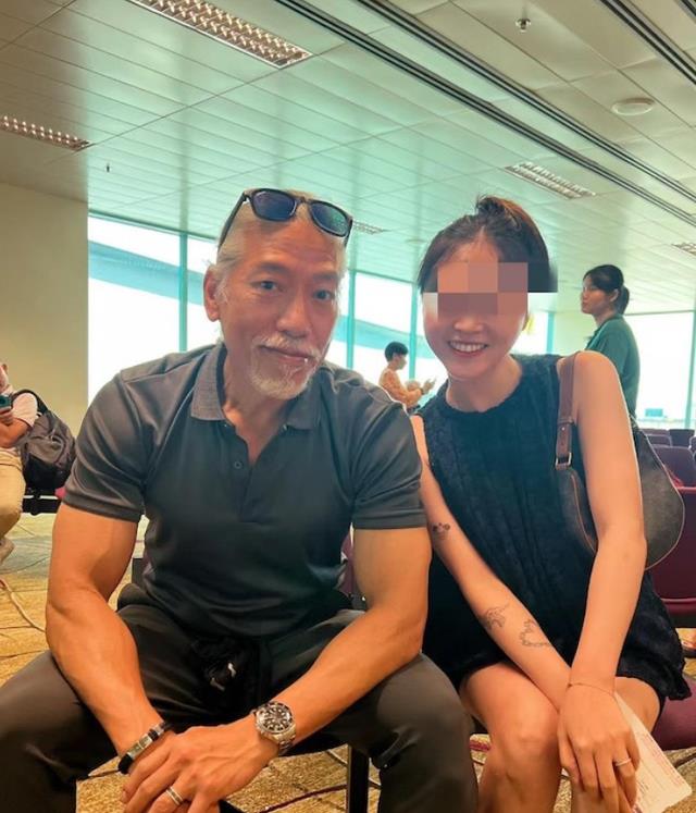 恭喜!香港知名男星张耀扬获封:中老年天花板!越老越帅还不油腻