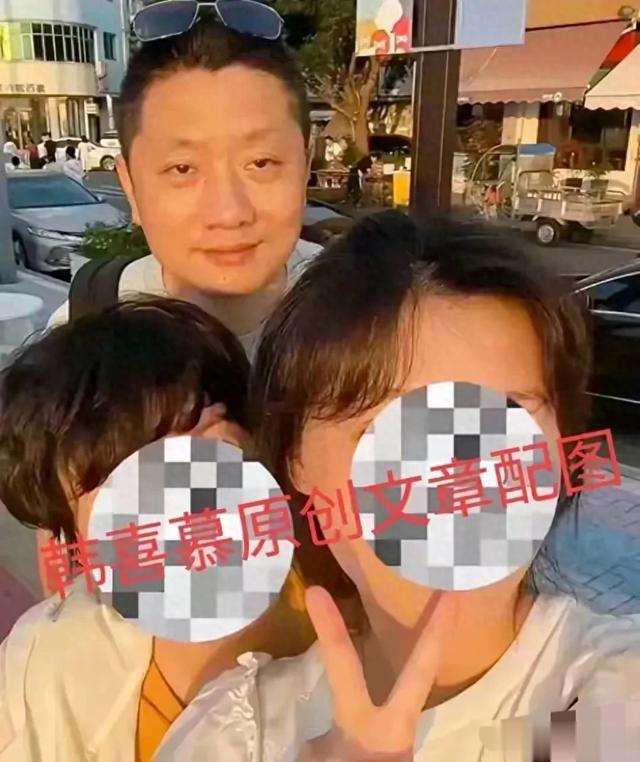 杀害李晟的凶手曝光!他的妈妈在抹眼泪,一家三口的照片被发出